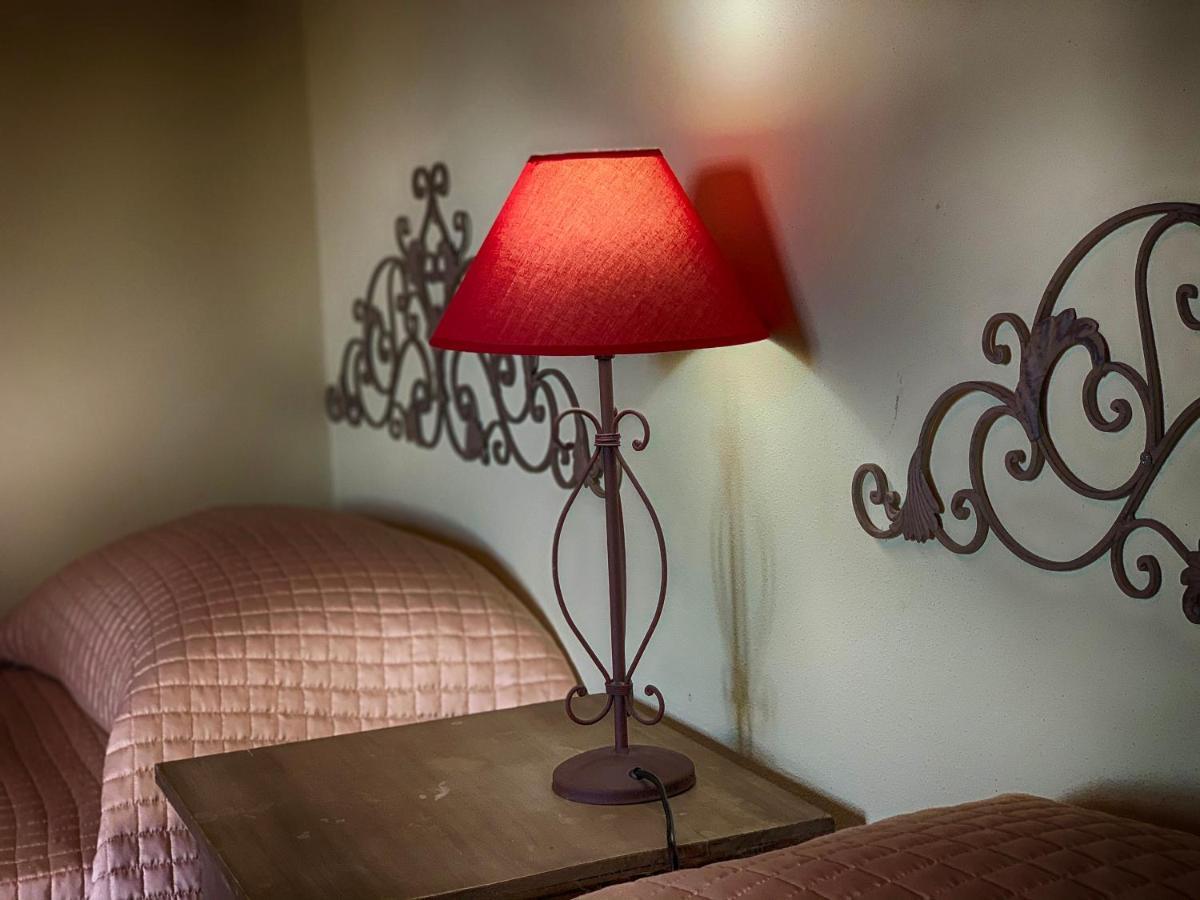 กาซาเล การ์ดินี Guest House โฟยาโน เดลเล เคียนา ภายนอก รูปภาพ
